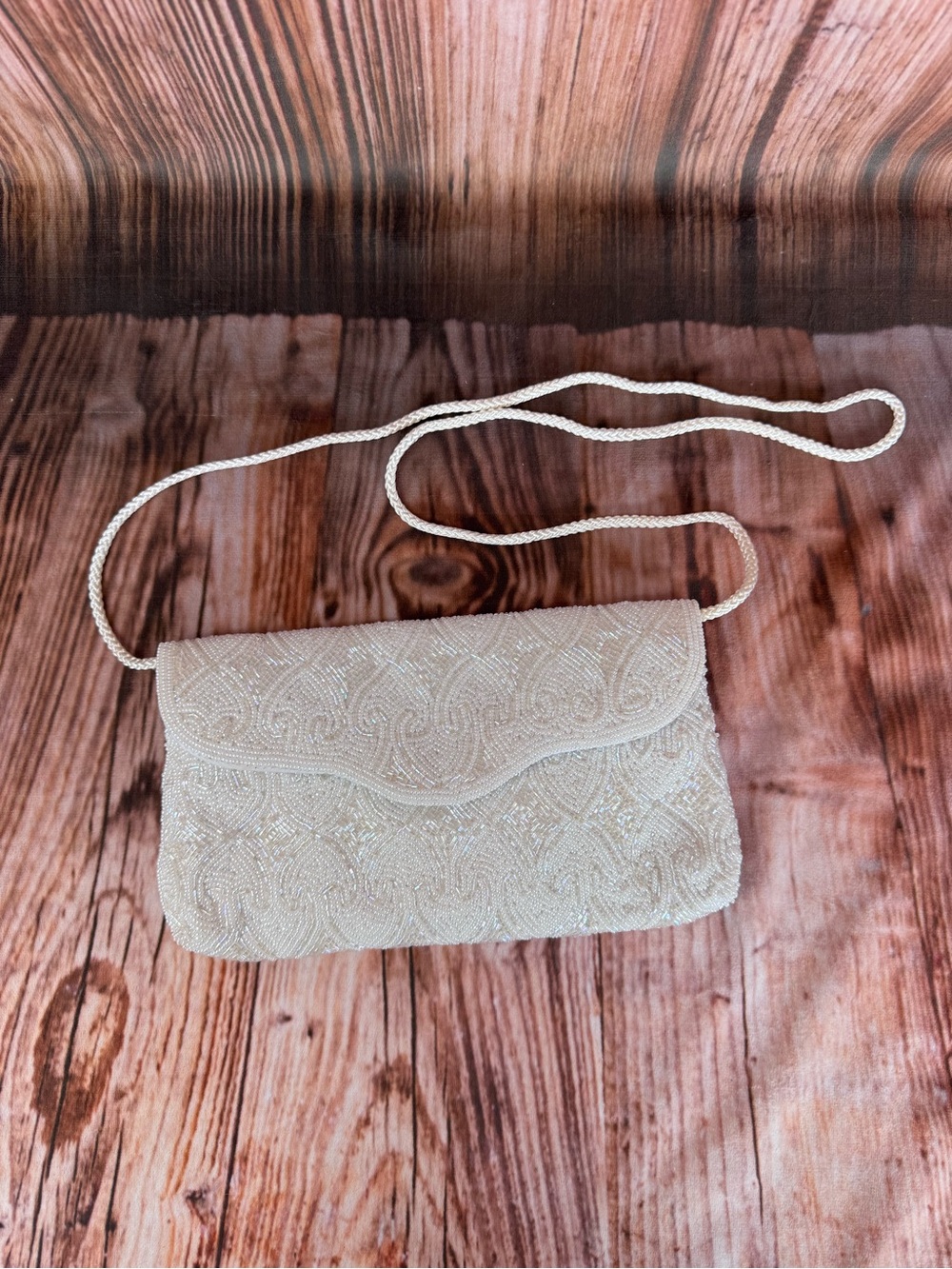 Vintage A.D.G. Fashion Imports White Beaded Purse